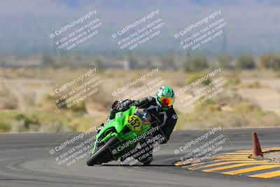 media/Oct-30-2022-CVMA (Sun) [[fb421c3cec]]/Race 11 Amateur Supersport Open/